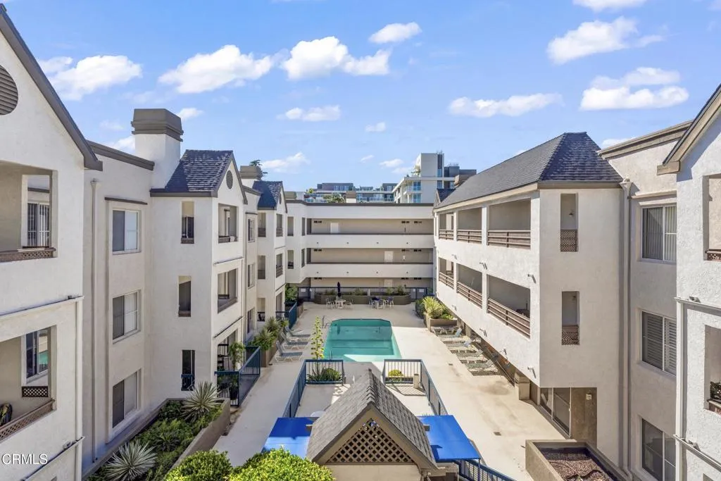 300 N El Molino Avenue 319, Pasadena, California 91101 home-pic-2